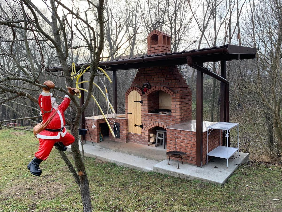 Casa Rurala Cu Livada Lavandra Кымпина Экстерьер фото