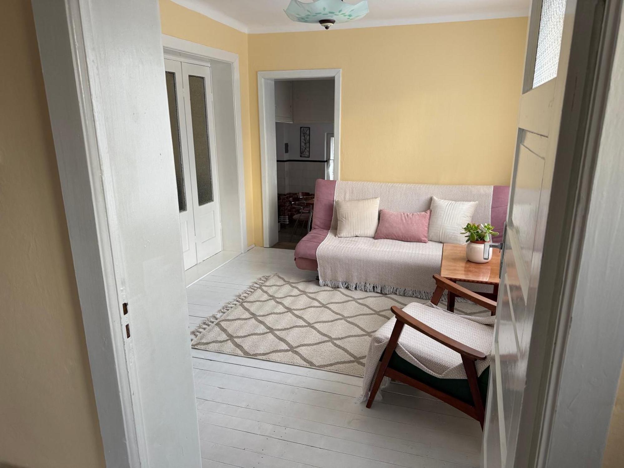 Casa Rurala Cu Livada Lavandra Кымпина Экстерьер фото